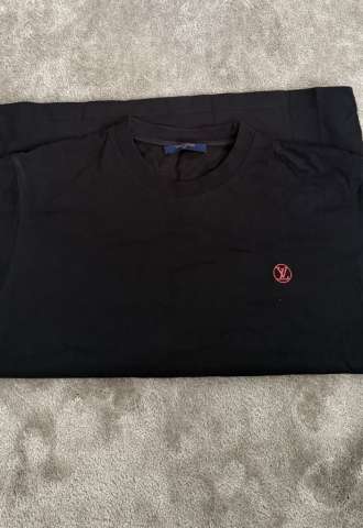 https://vipluxury.sk/Panske tricko louis vuitton