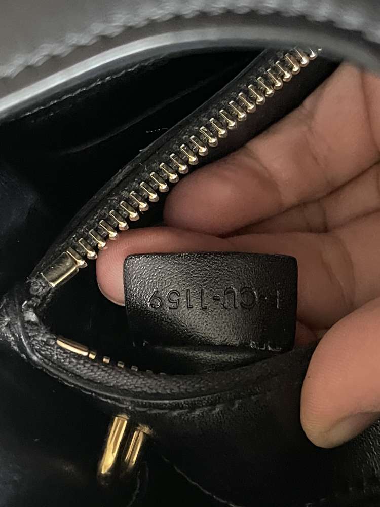 Celine 16 malých