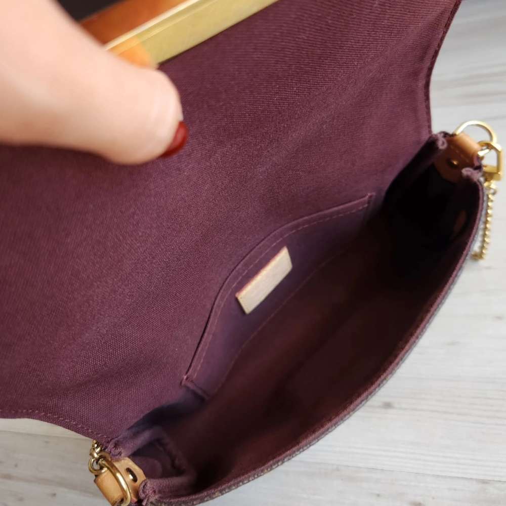 Louis Vuitton Favorite PM