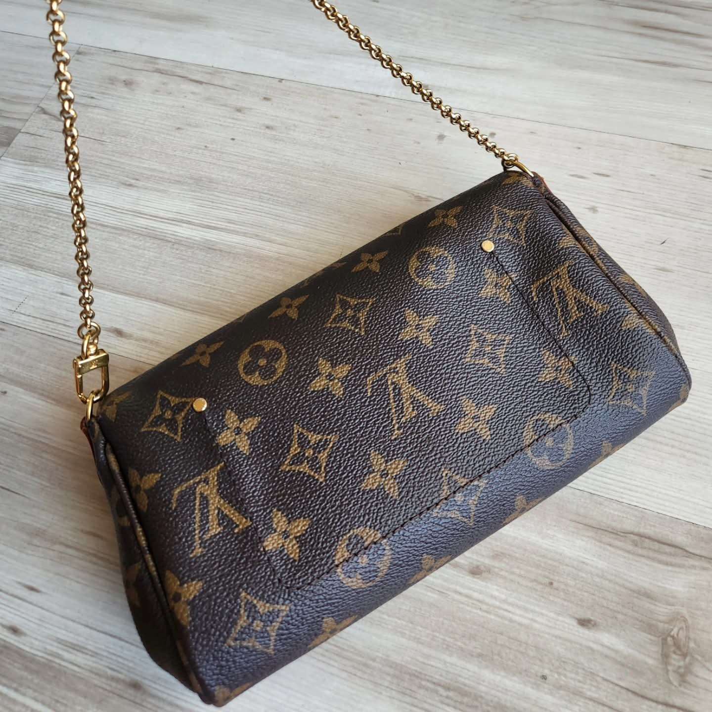 Louis Vuitton Favorite PM