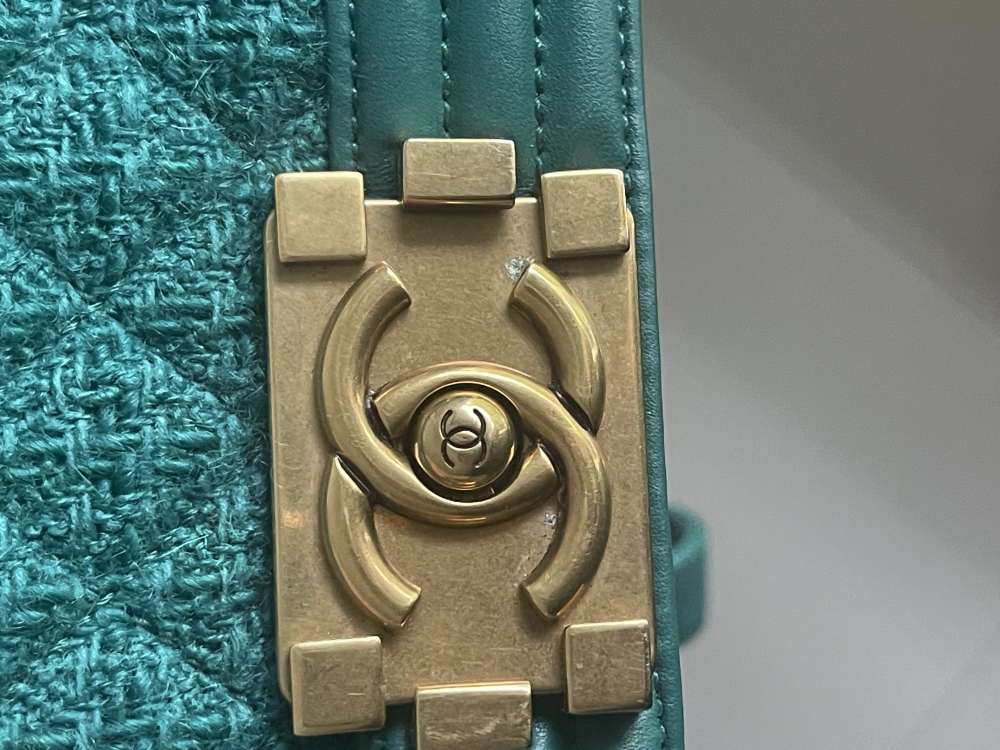 Chanel boy small