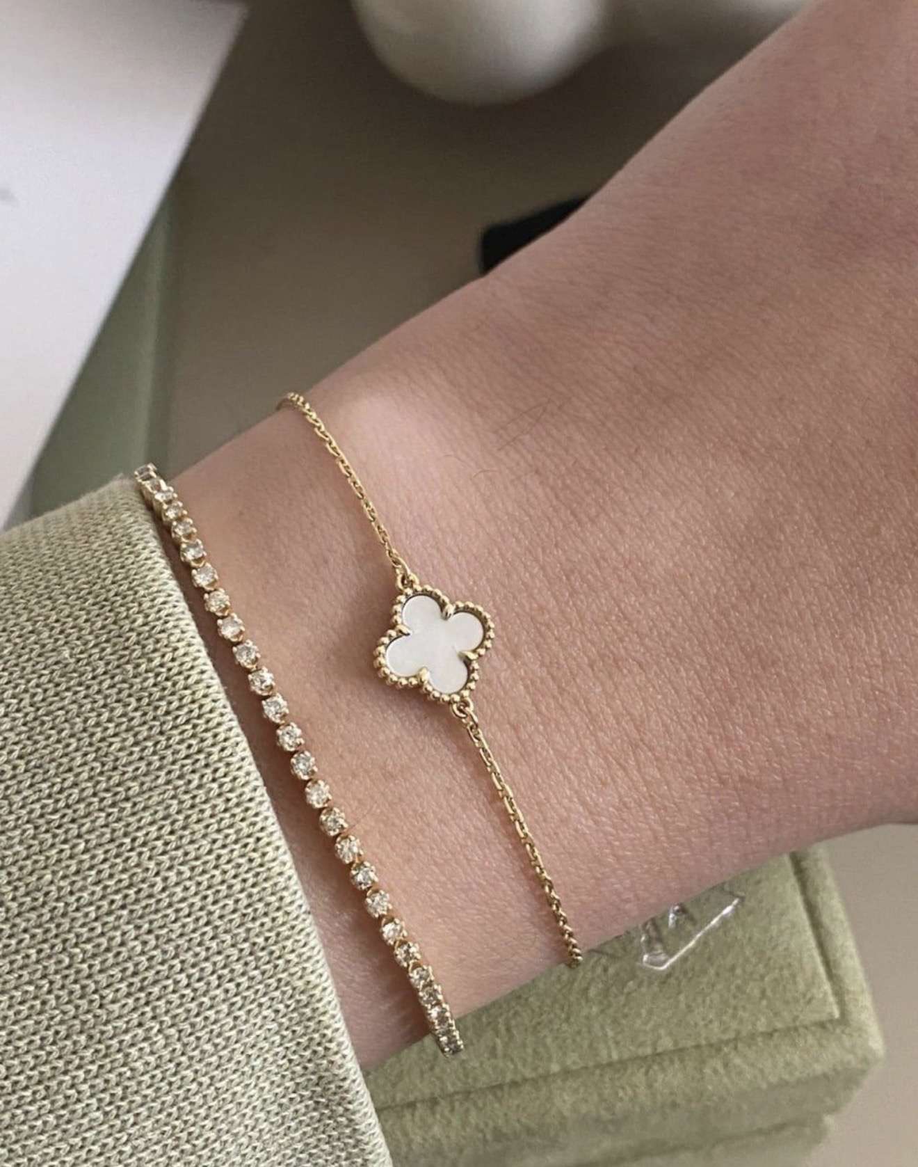Van Cleef arpels náramok