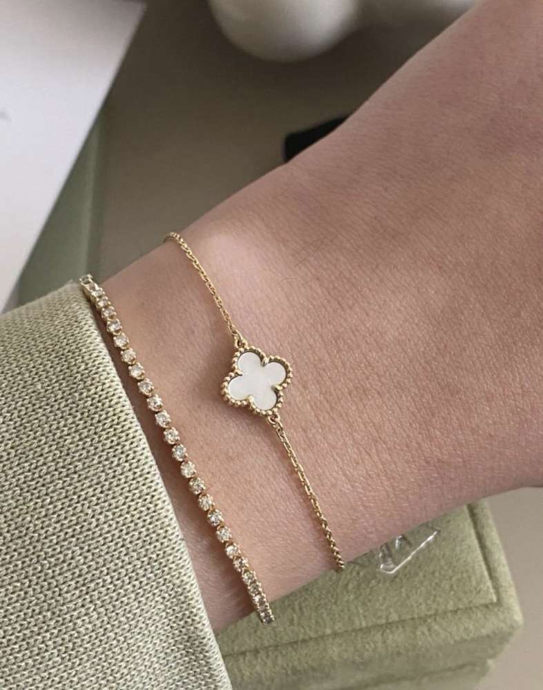 Van Cleef arpels náramok
