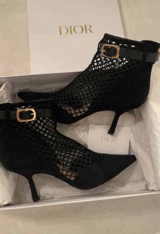 https://vipluxury.sk/Dior kotnicky
