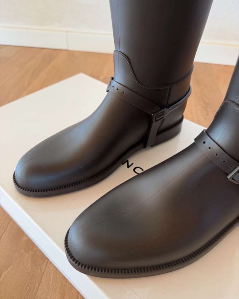 Givenchy čižmy - gumáky