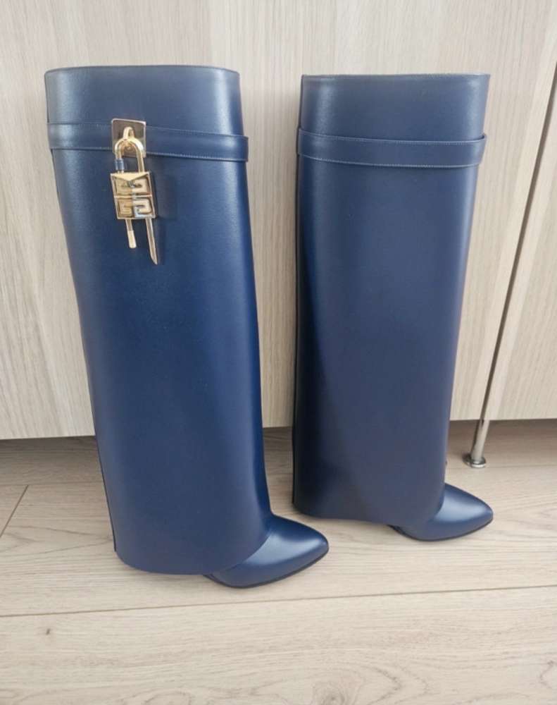 Givenchy shark Boots