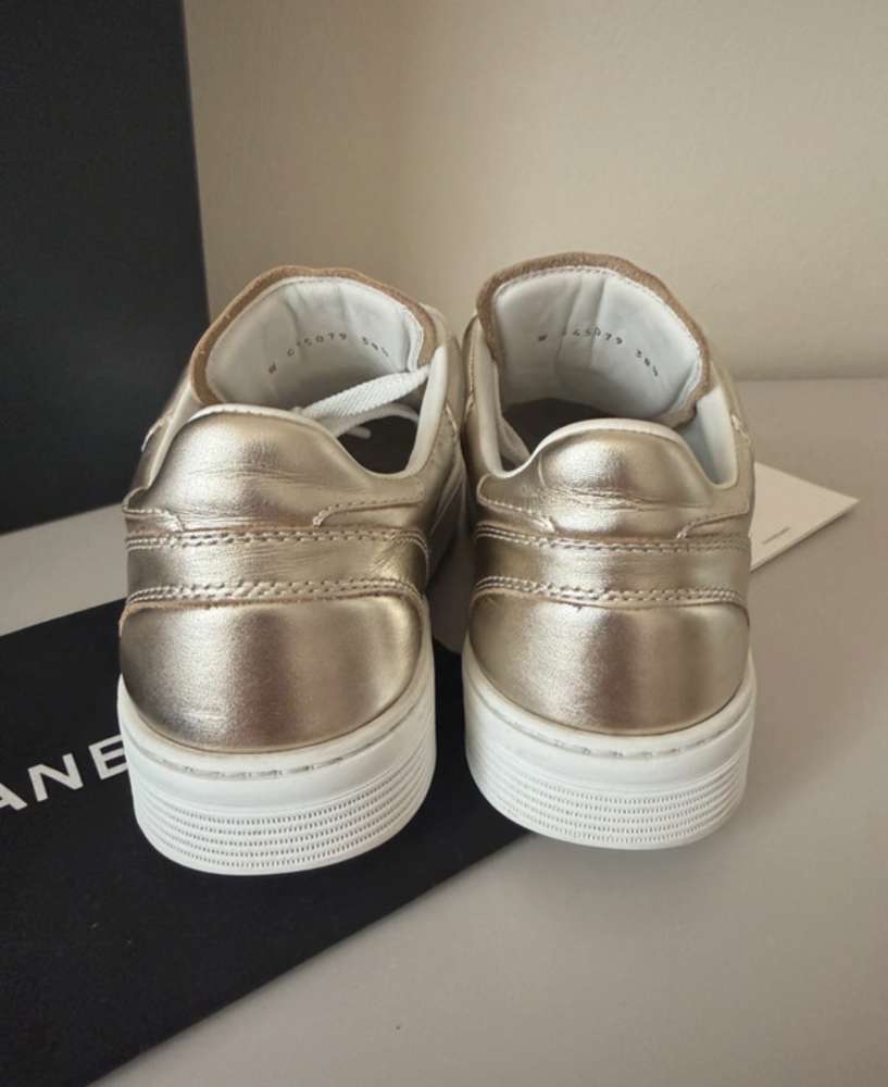 Chanel tenisky