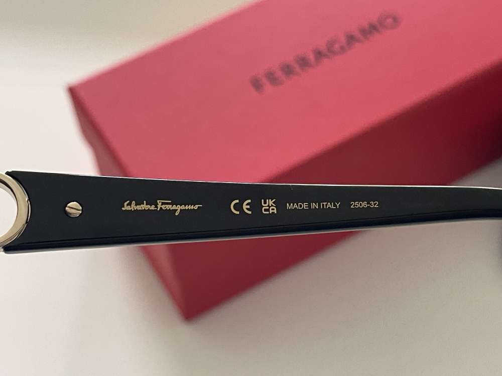 Ferragamo slnečné okuliare