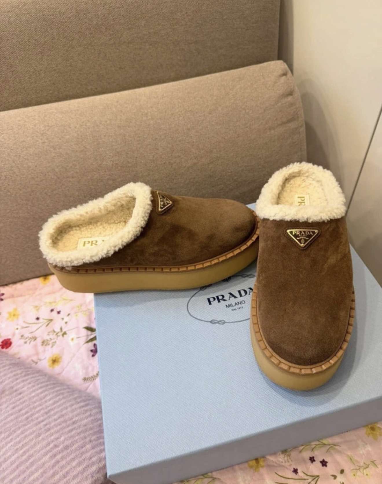 Prada papučky