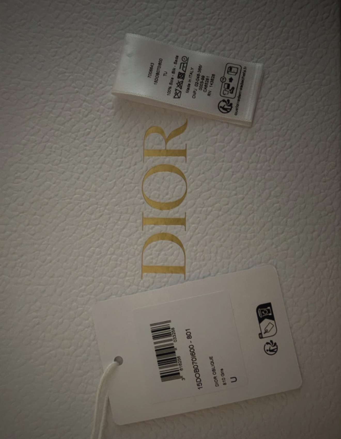 Dior šatka