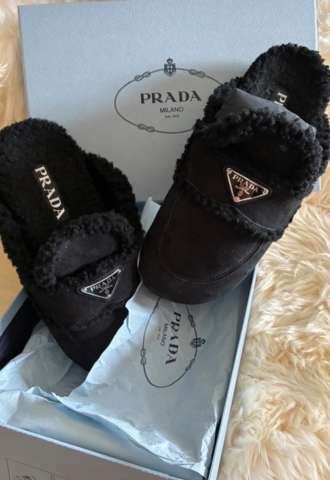 https://vipluxury.sk/Prada šľapky