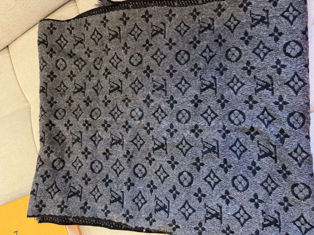 Sal Louis Vuitton pansky