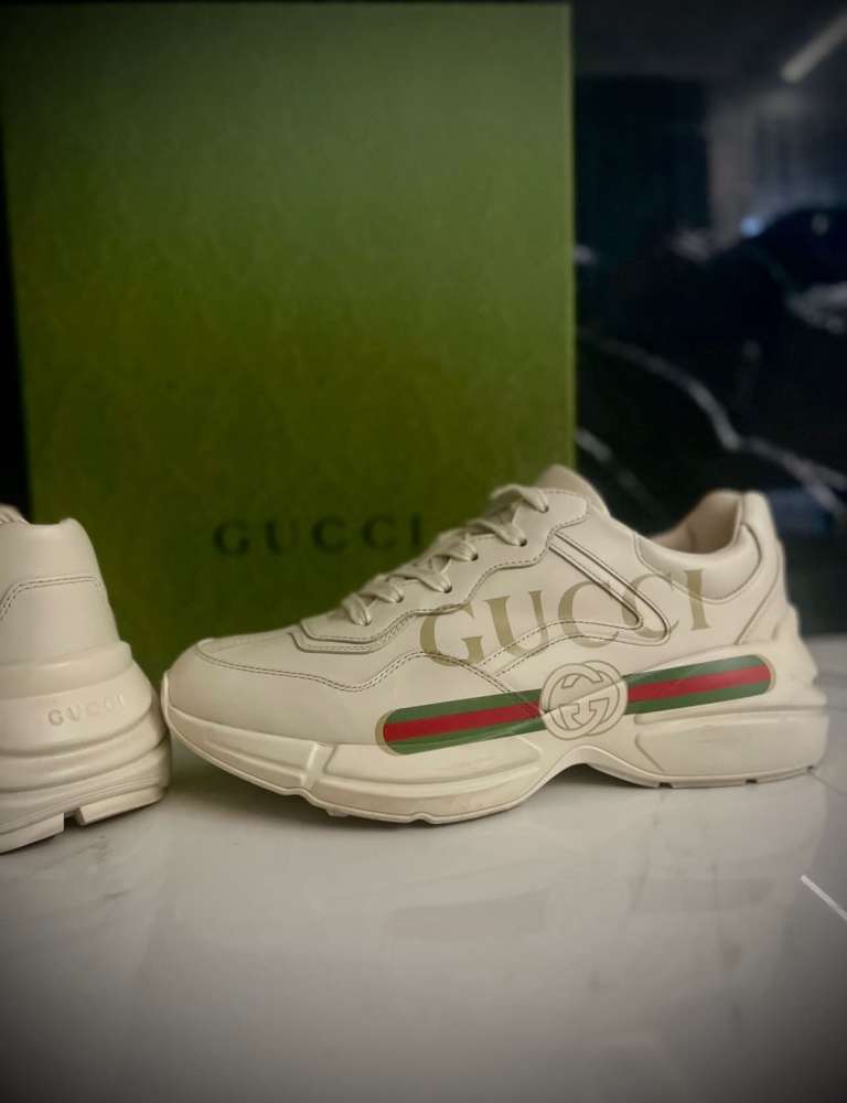 Gucci Rhyton Vintage Logo Leather Sneakers – Ivory