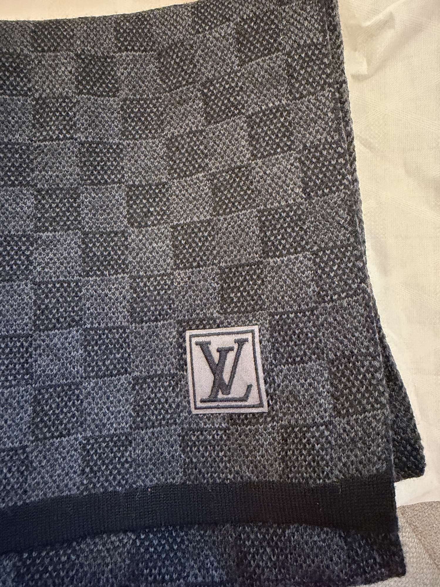Sal Louis Vuitton