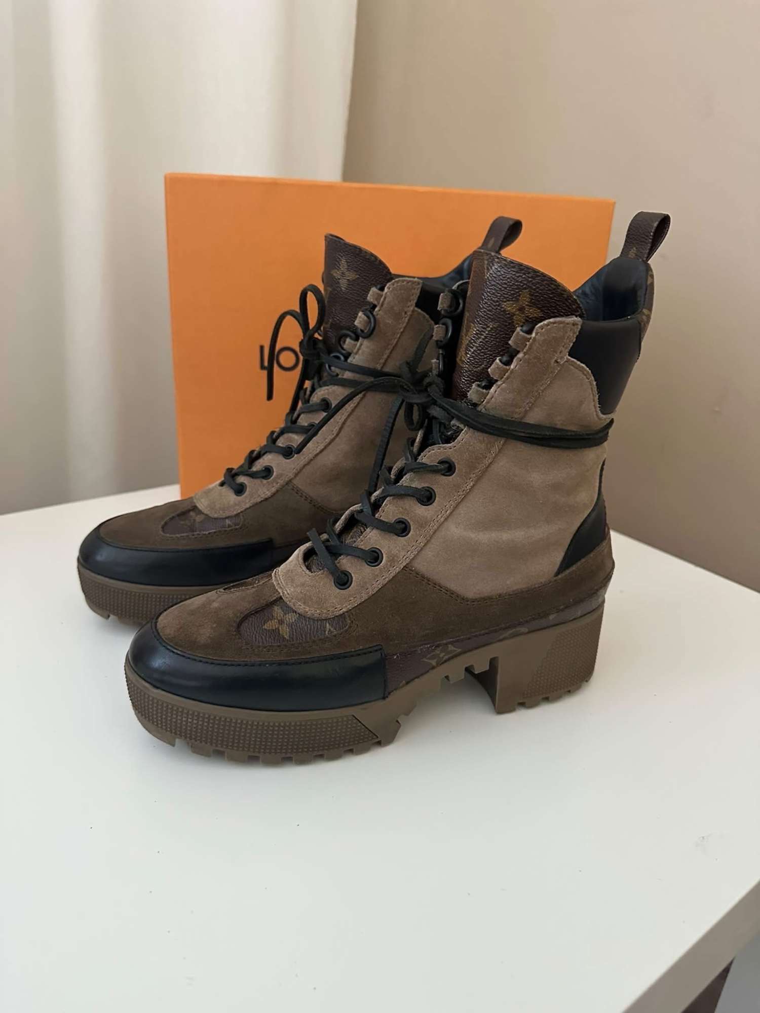 Louis Vuitton Laureate Platform Desert Boot