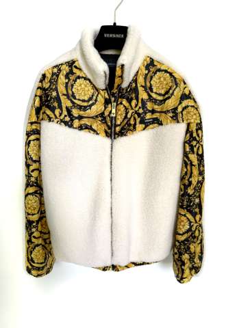 https://vipluxury.sk/Versace plyšová bundička