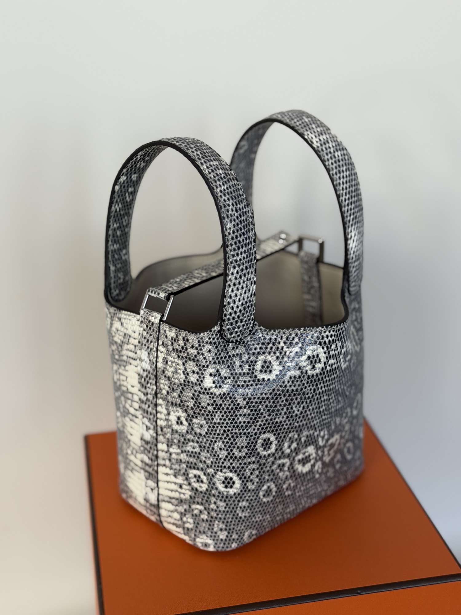 Hermes Picotin Lock 18 Lizzard PHW