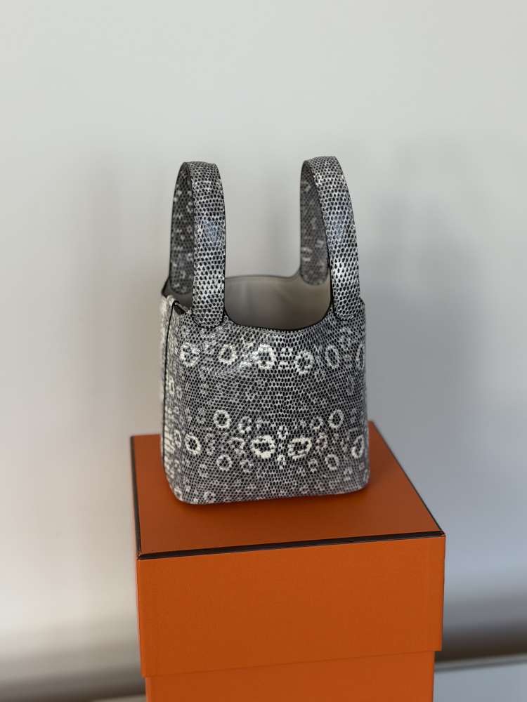 Hermes Picotin Lock 18 Lizzard PHW