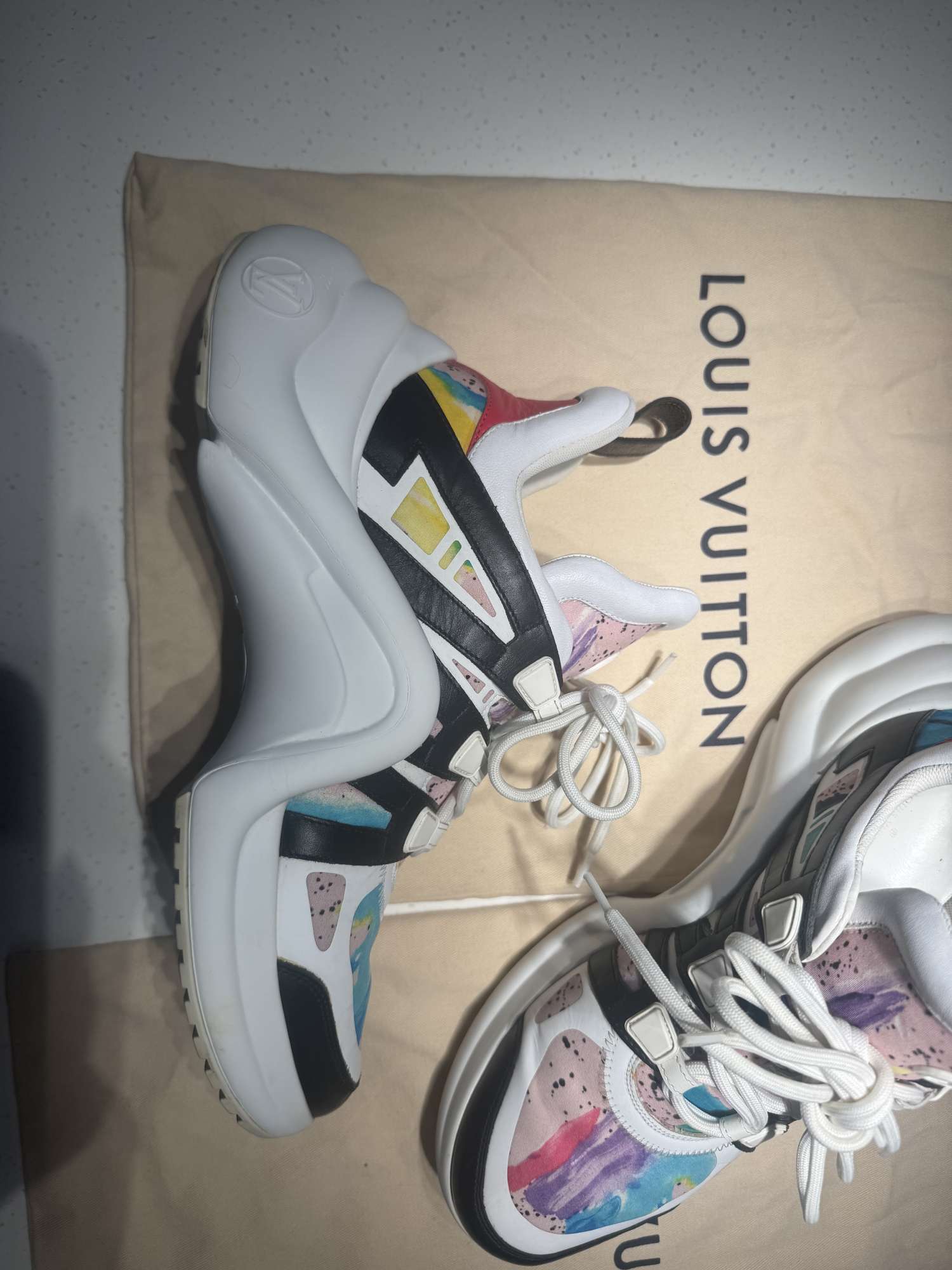 Louis Vuitton LV Archlight