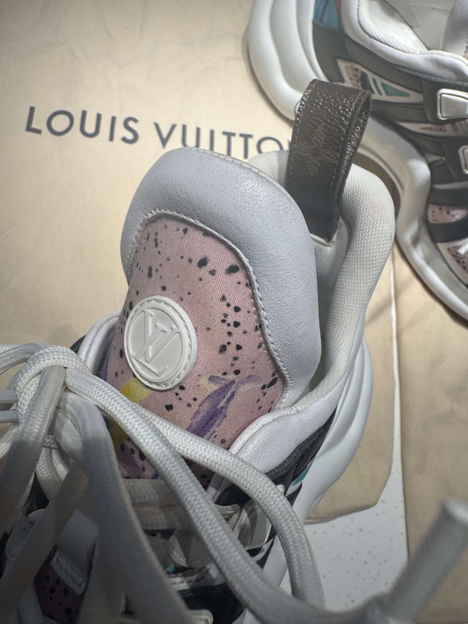 Louis Vuitton LV Archlight