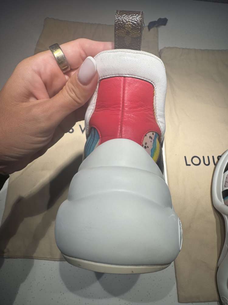 Louis Vuitton LV Archlight
