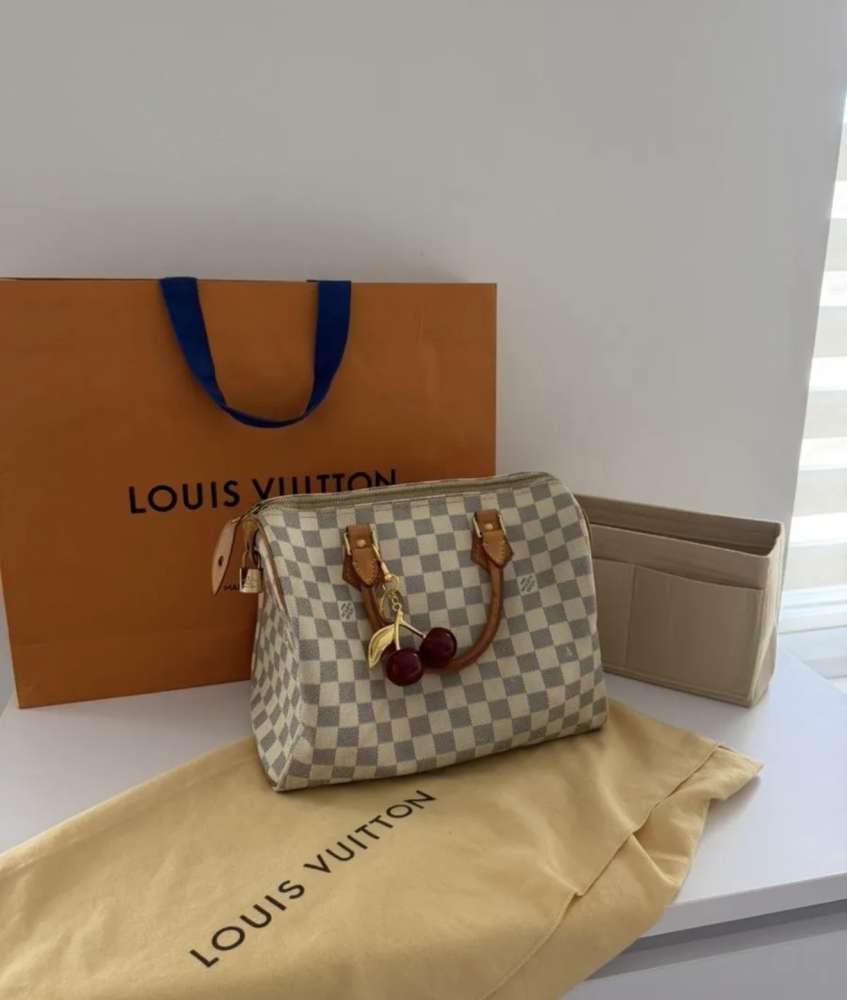 Louis Vuitton speedy 30