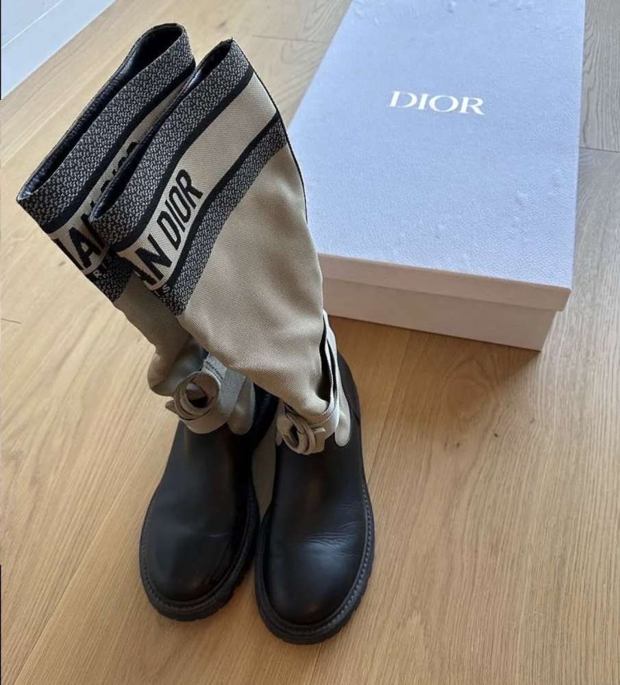 Dior čižmy