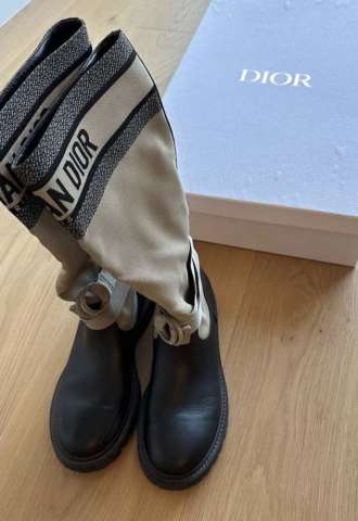 https://vipluxury.sk/Dior čižmy