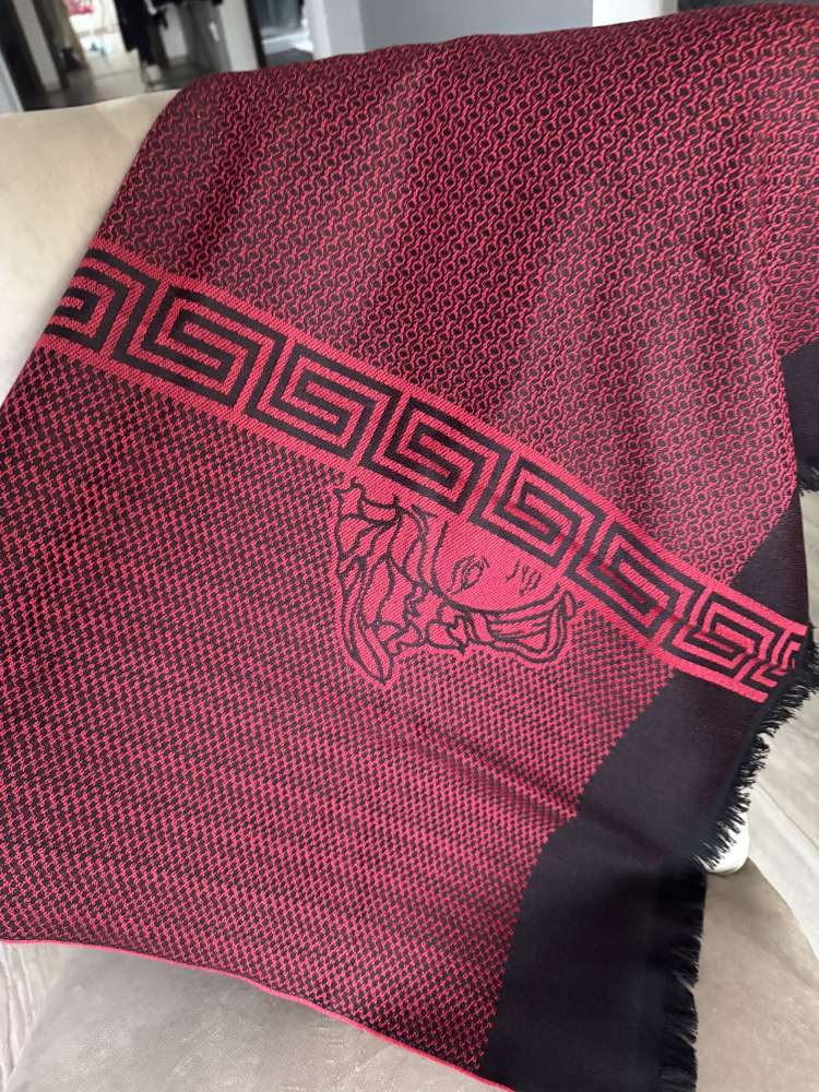Versace velky kašmírový šátek