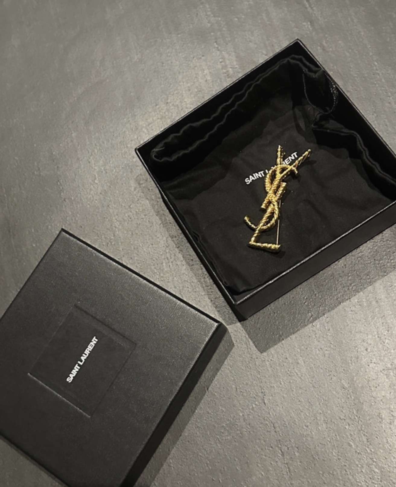 YSL brošňa 7cm