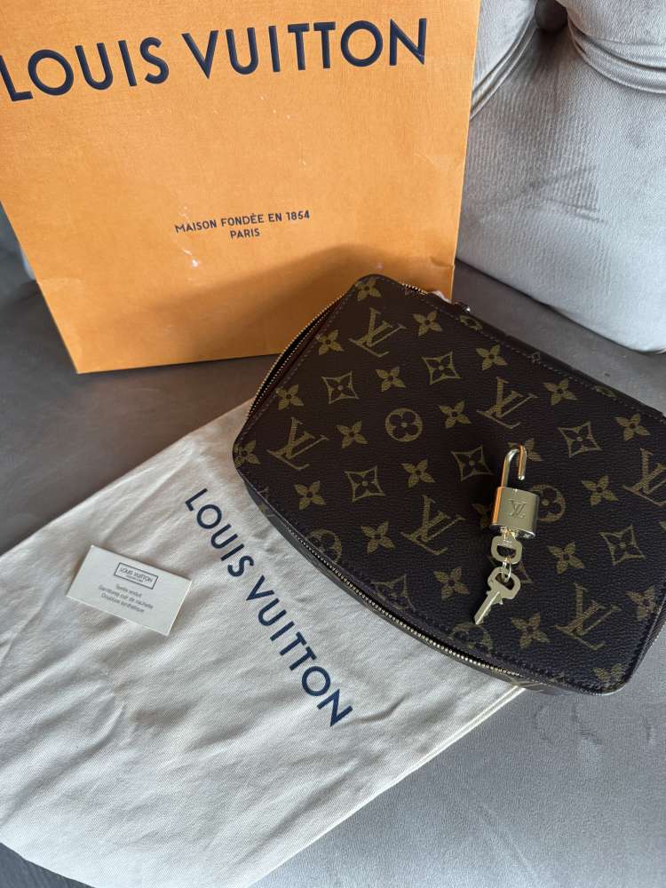 Louis Vuitton monte carlo