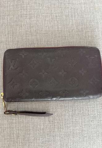 https://vipluxury.sk/Louis Vuitton Penazenka