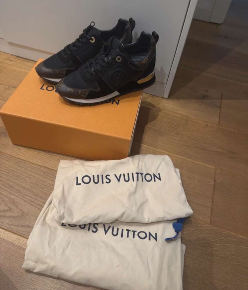 Louis Vuitton run away tenisky