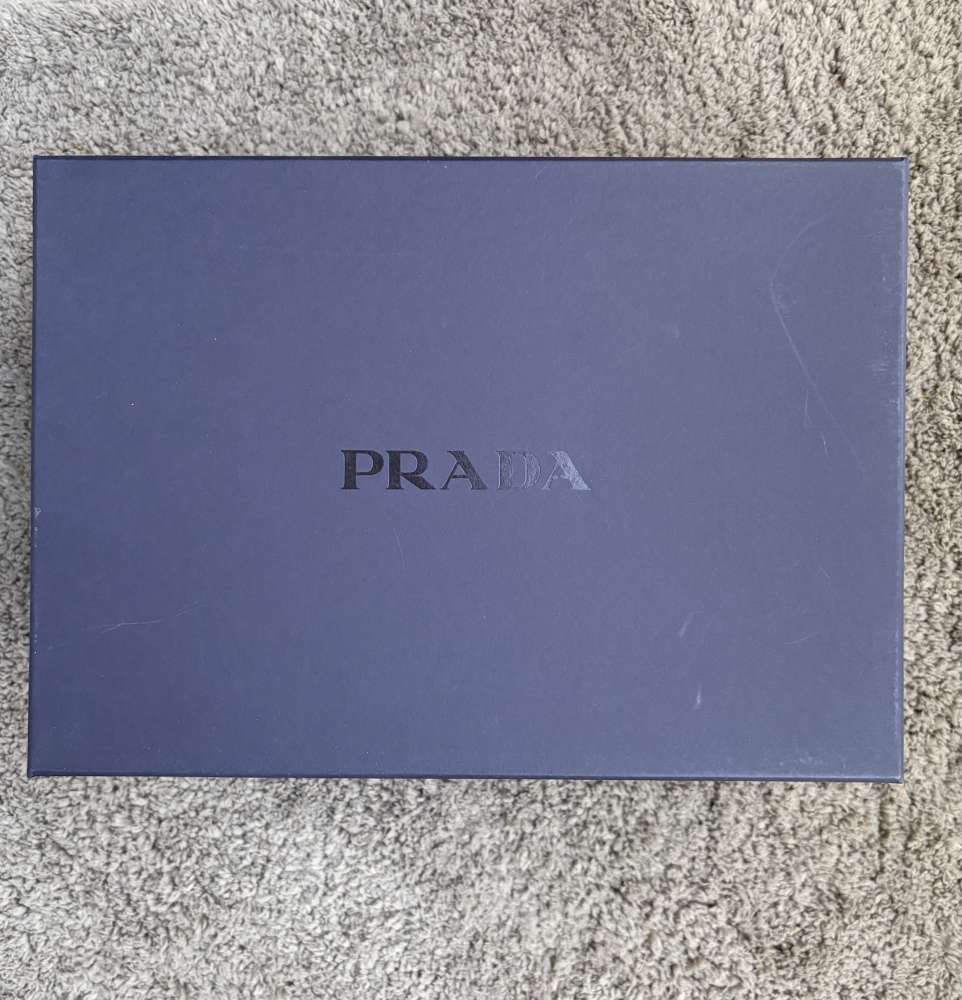 Prada tenisky