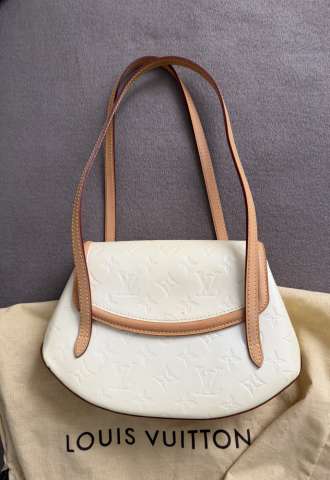 https://vipluxury.sk/Louis Vuitton kabelka