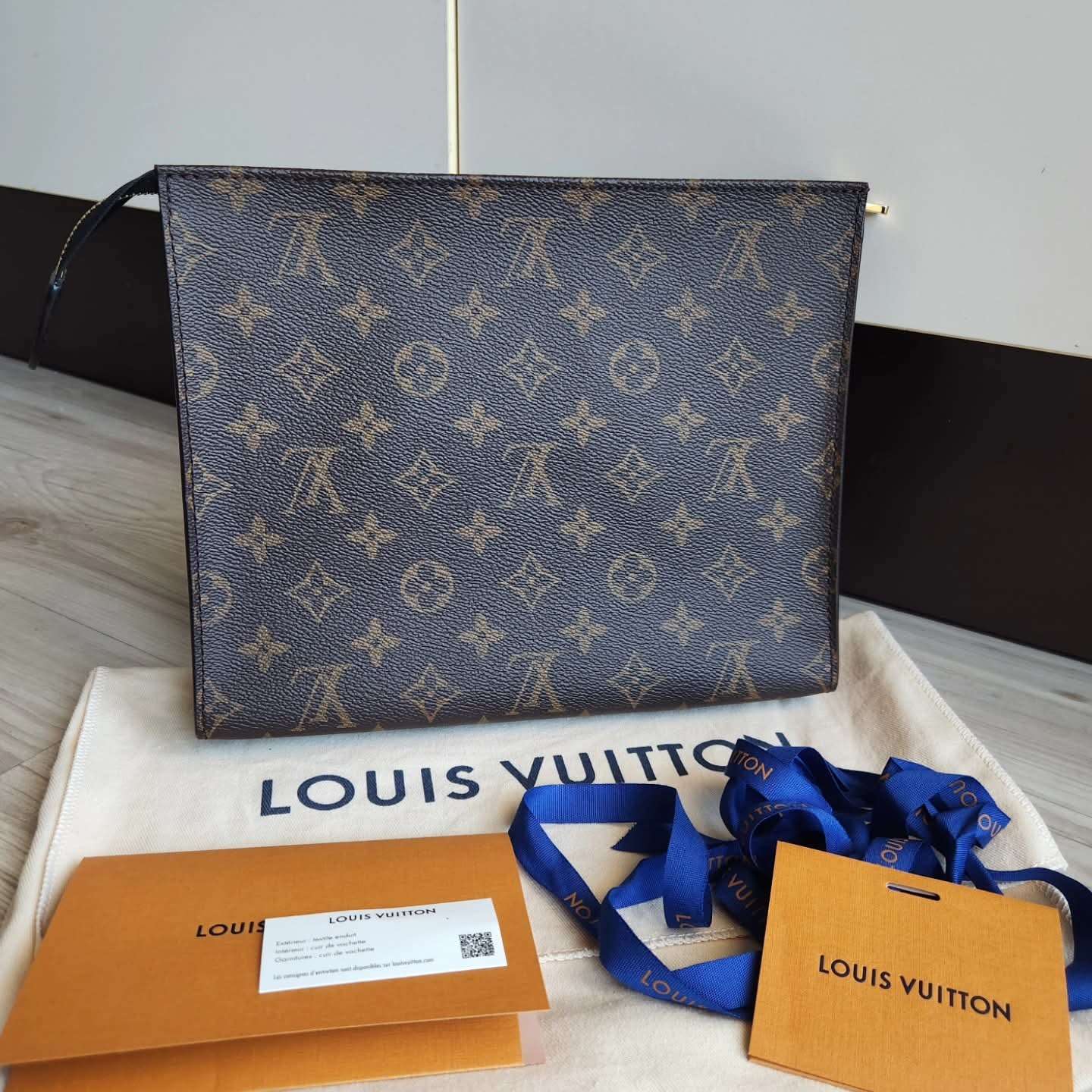 Louis Vuitton Toilette 26