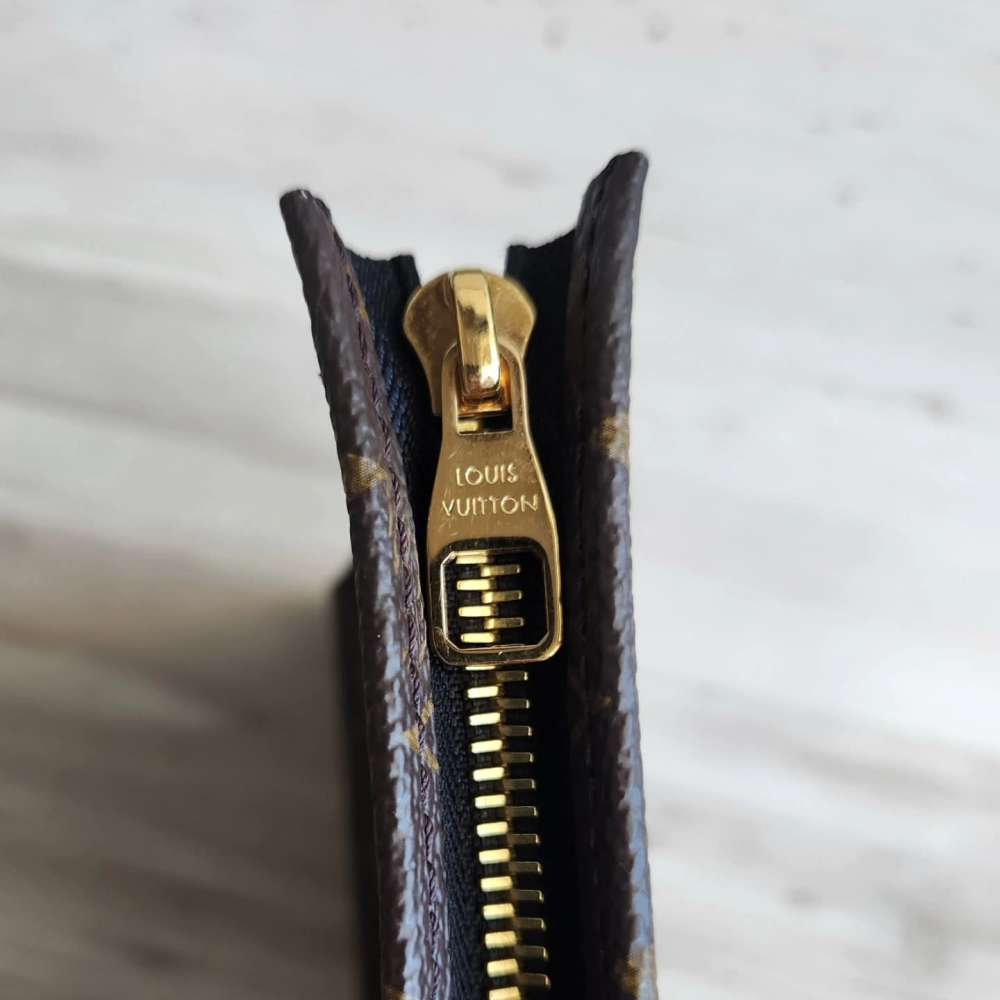 Louis Vuitton Toilette 26