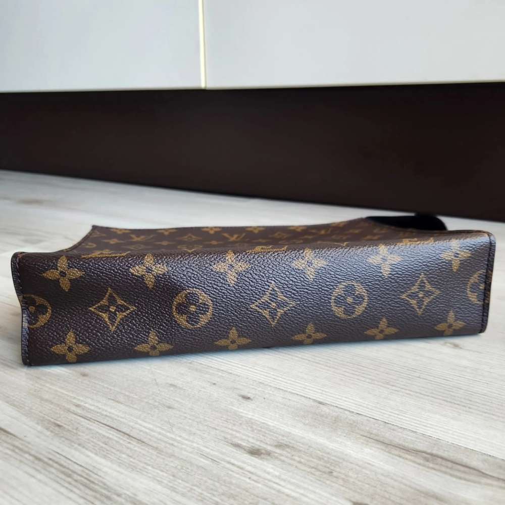 Louis Vuitton Toilette 26
