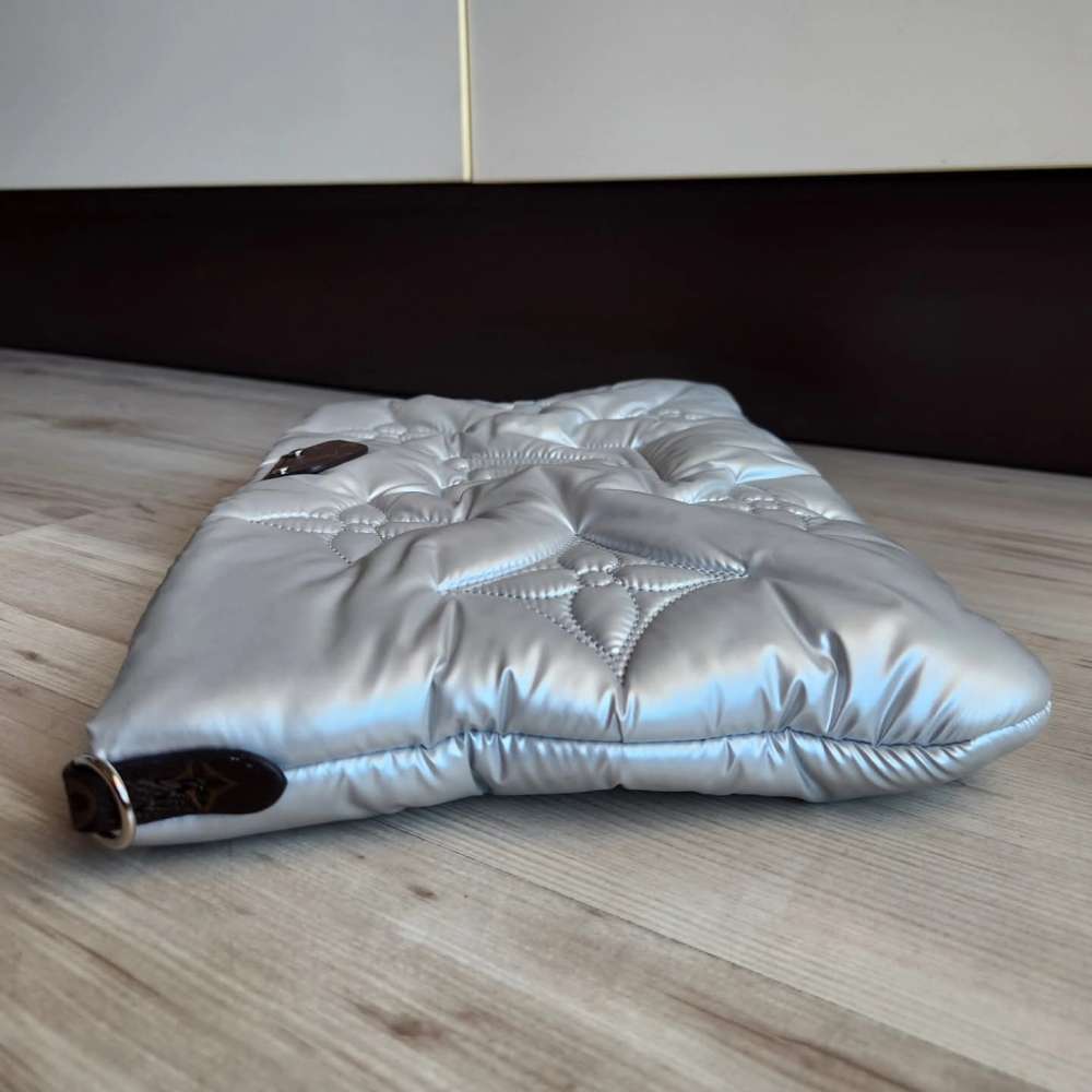 Louis Vuitton Pochette