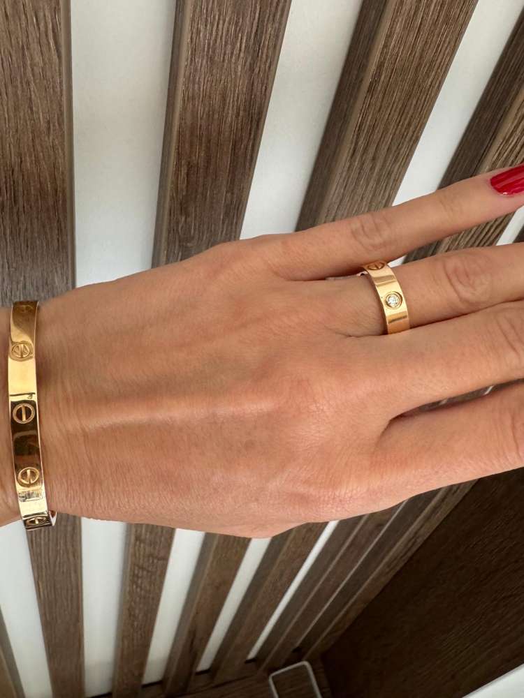 Cartier LOVE diamonds