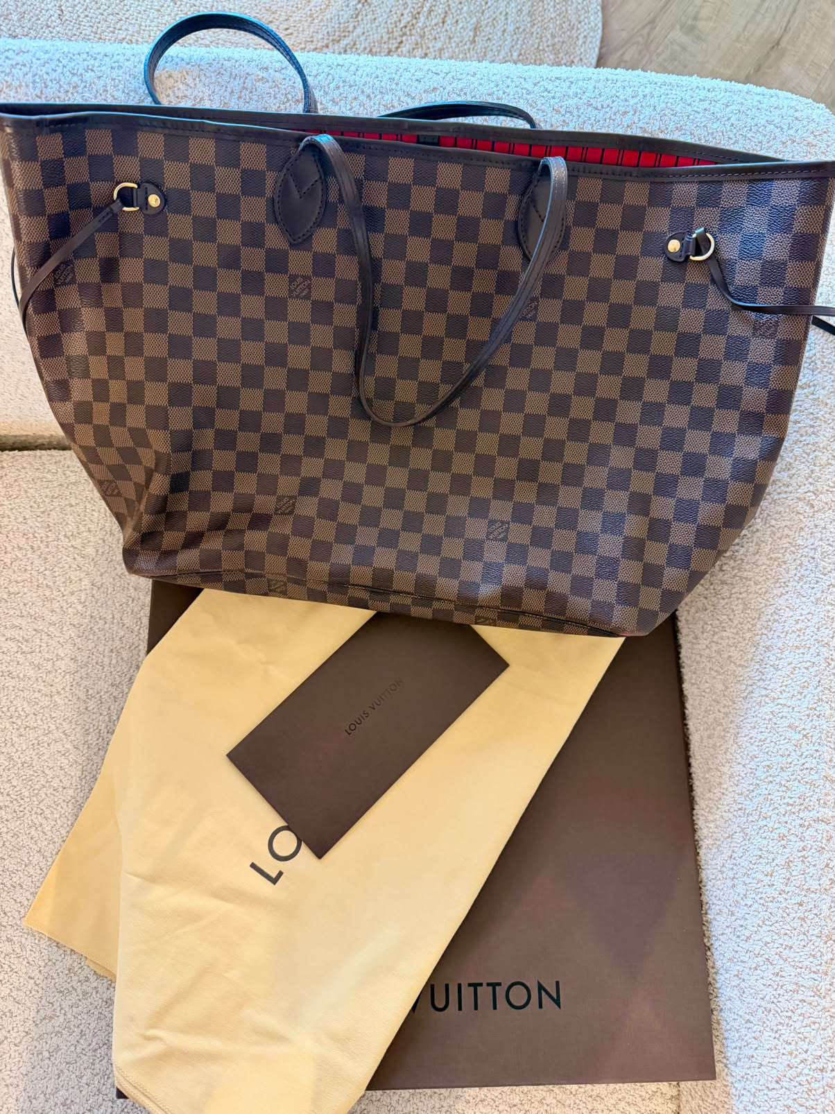 Louis Vuitton neverfull