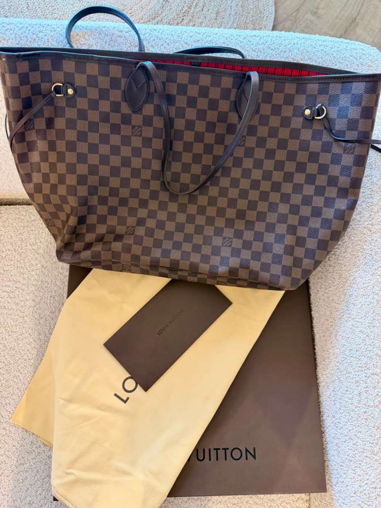 Louis Vuitton neverfull