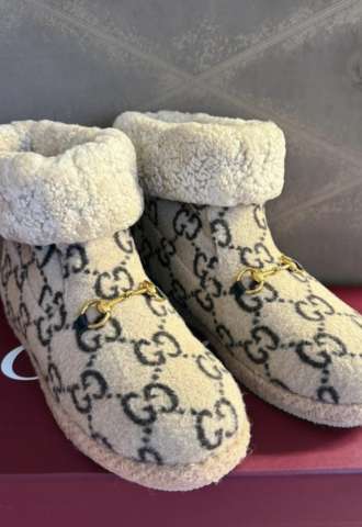 https://vipluxury.sk/Gucci snehule