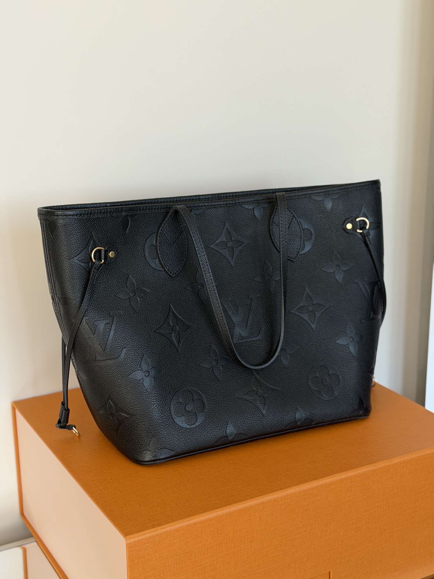Louis Vuitton neverfull