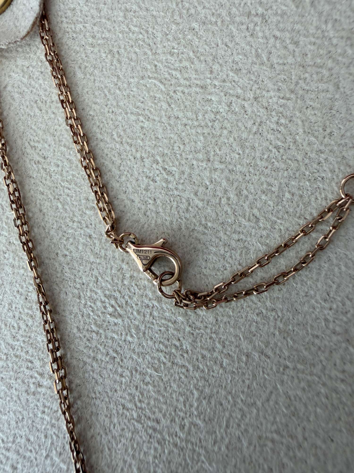 Cartier love nahrdlenik