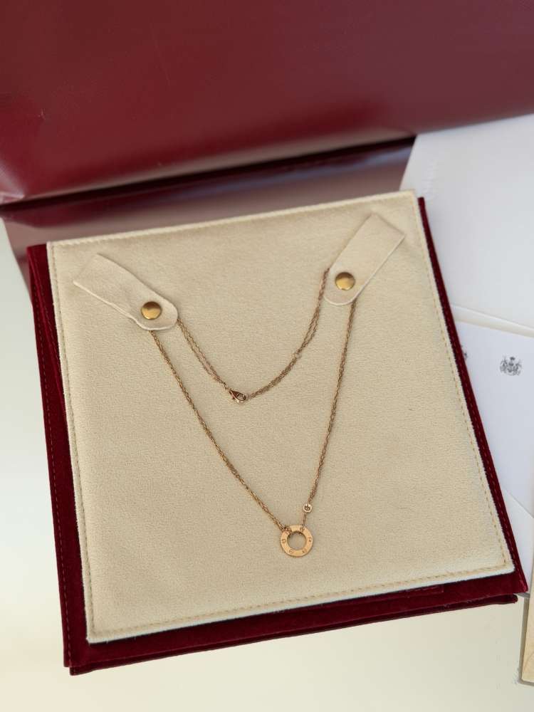 Cartier love nahrdlenik