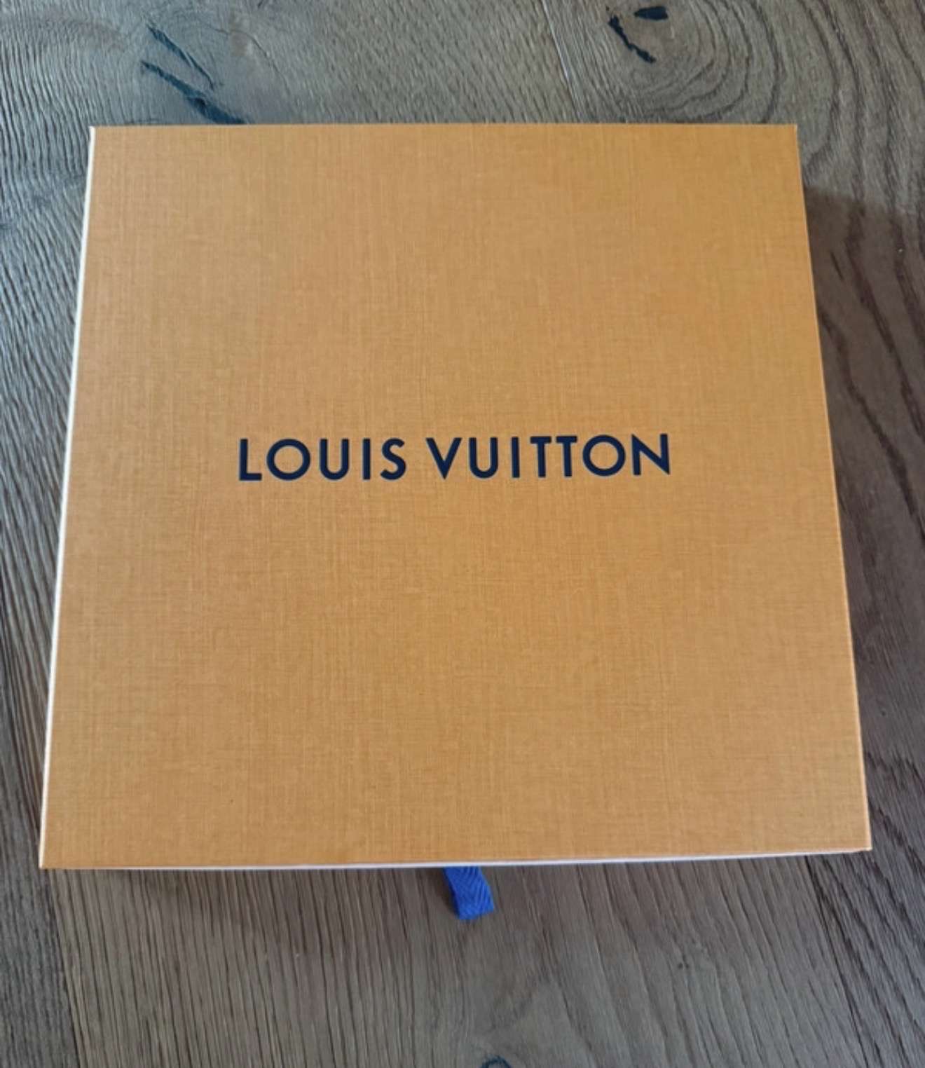 Louis Vuitton čiapka