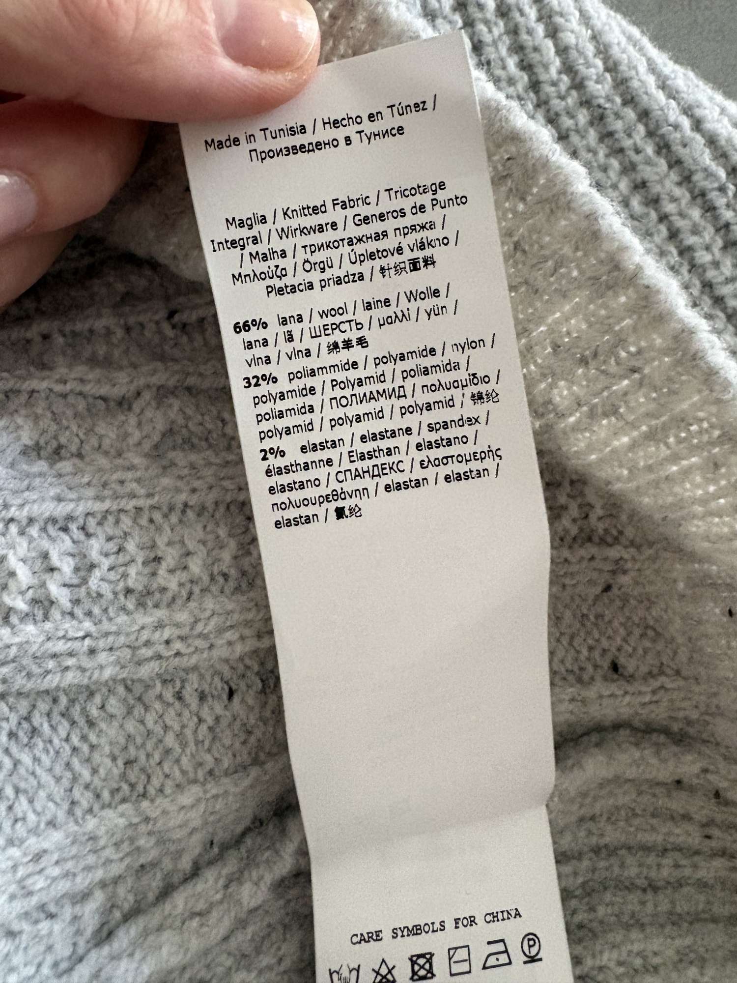 Max Mara nový vlnený sveter, polorolák , pc 235€