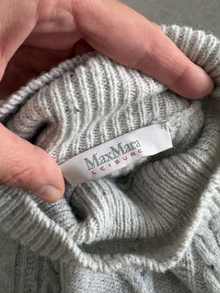 Max Mara nový vlnený sveter, polorolák , pc 235€