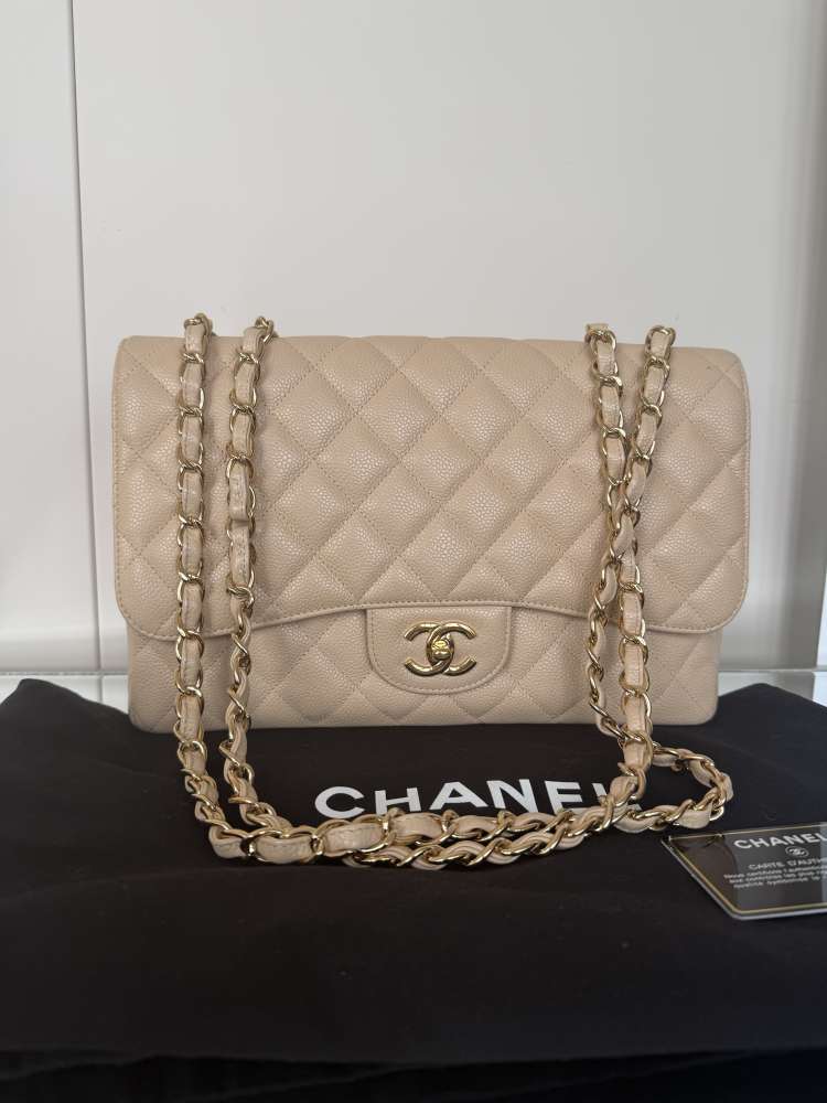 Chanel Jumbo